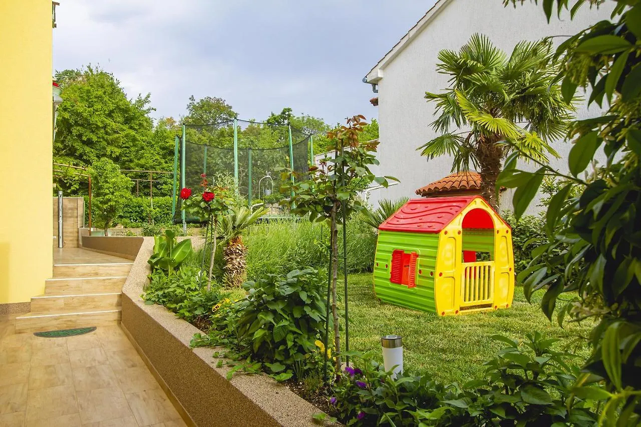 Apartmani Justic Njivice