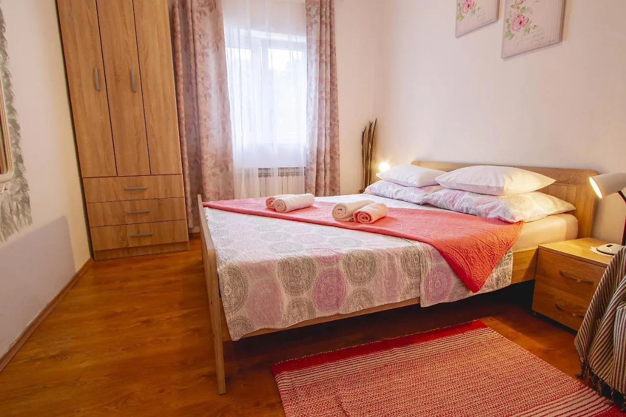 Gasthuis Apartmani Justic Njivice